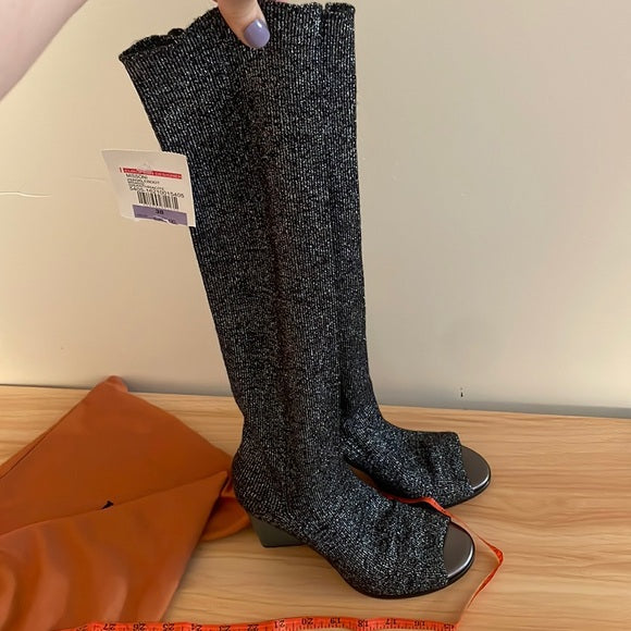 Missioni Open Toe Boots