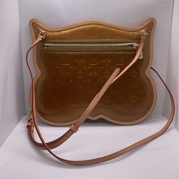 Limited Edition Louis Vuitton Vernis Pochette Conte de Fees Owl