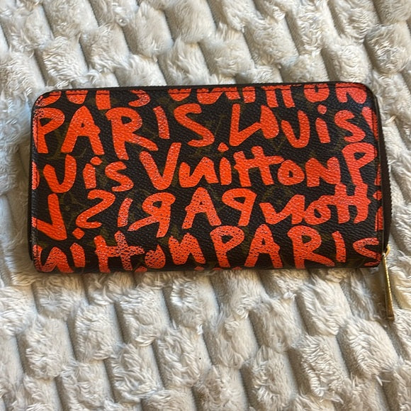 Louis Vuitton Limited Edition Stephen Spouse Orange Graffiti Zippy Wallet