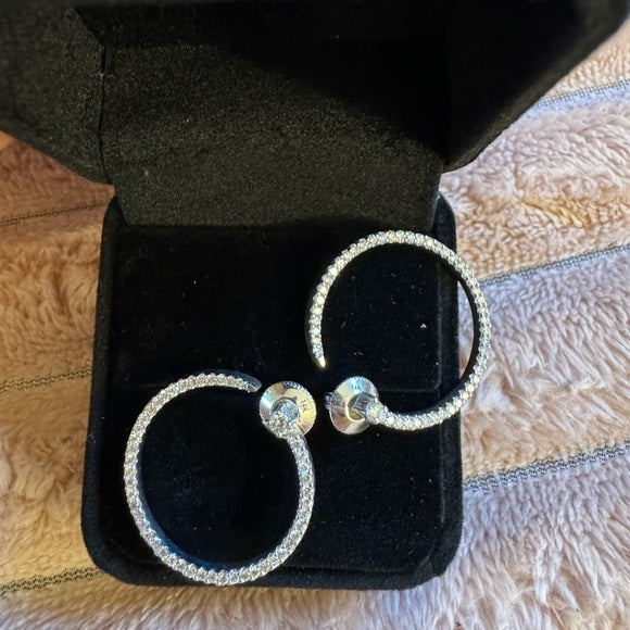 14K 1.05 Carat Diamond Hoop Earrings
